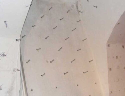 Falszigetelés injektálással – hatékony megoldás a vizesedő falak ellen